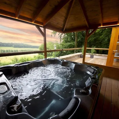 Teak Ferienhaus Heisdorf